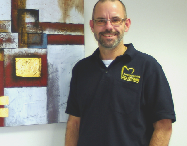 Dr. med. dent. Alexander J. Hoffmann